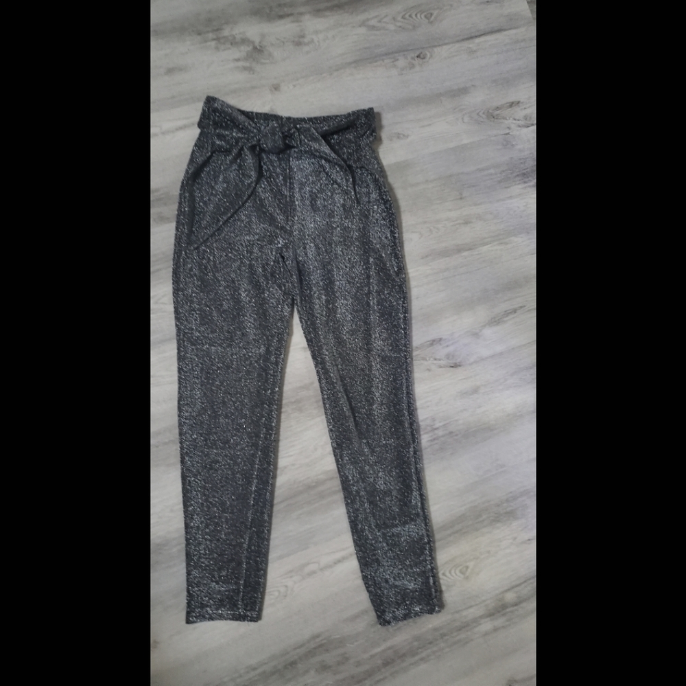 Shiny pants